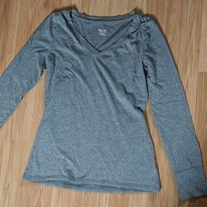 Long sleeve basic tee